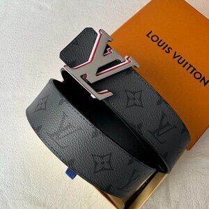 Louis Vuitton Initiales 40 mm reversible Belt Size 100/40